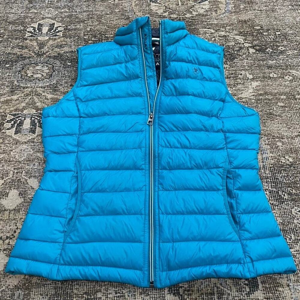 Ariat Ideal Down Vest Womens M Turquoise Blue Puffer Full Zip Lightweight Packab